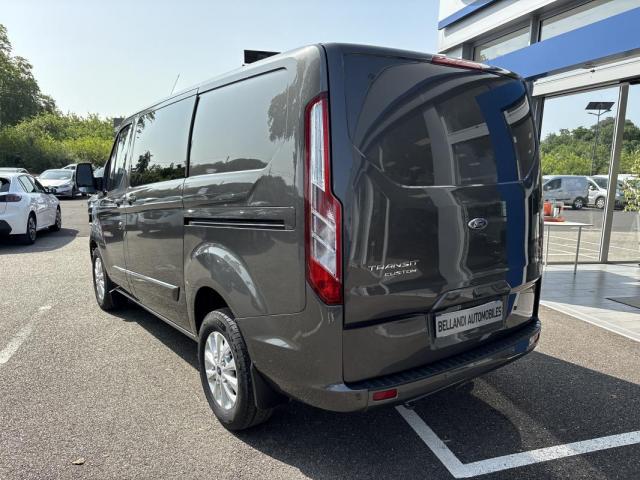 Ford Transit Custom image 9