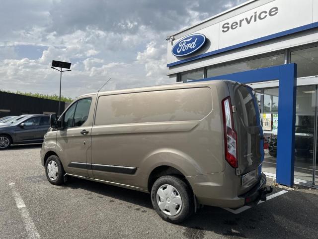 Ford Transit Custom image 2