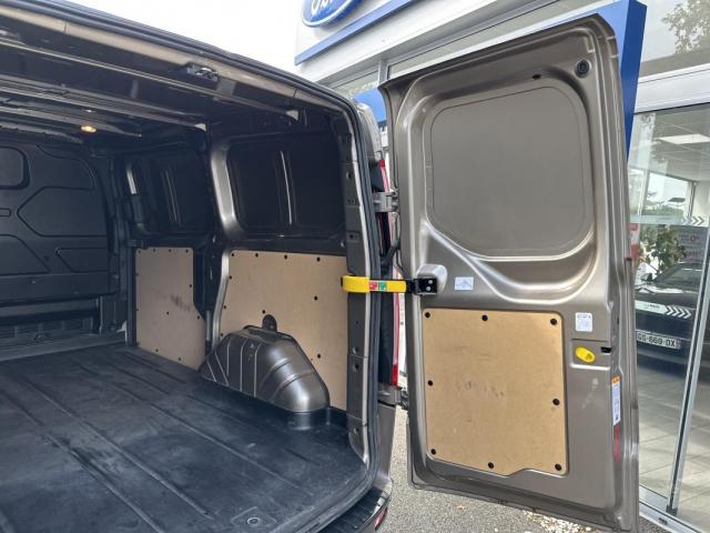 Ford Transit Custom image 1