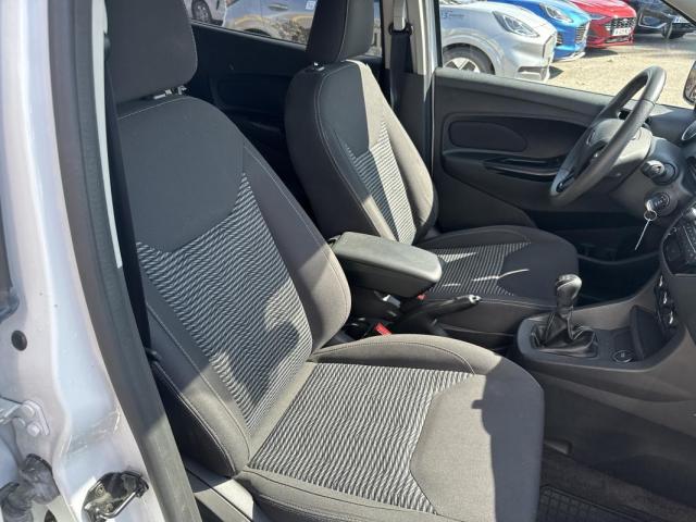 Ford Ka + image 8