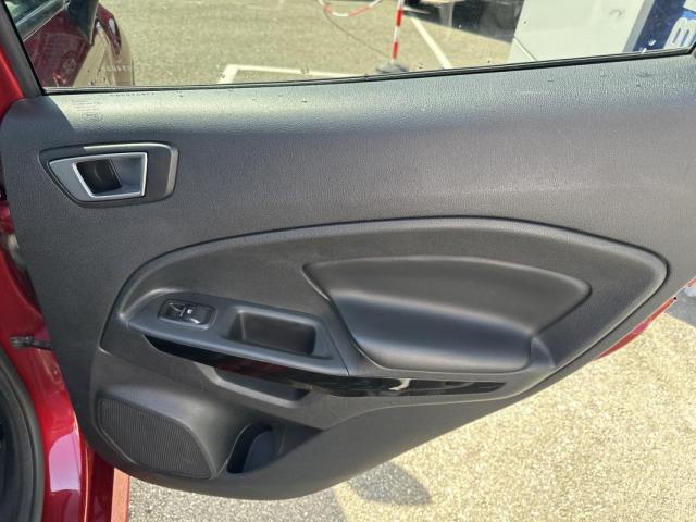 Ford Ecosport image 9