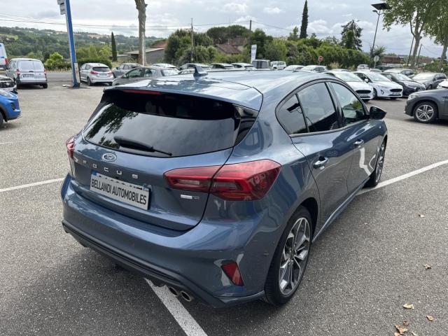 Ford Focus image 2