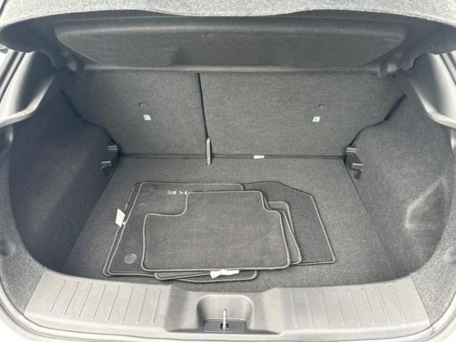 Nissan Juke image 8