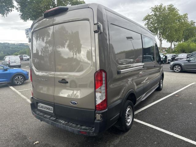 Ford Transit image 4