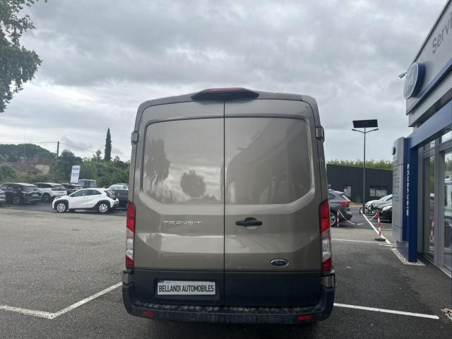 Ford Transit image 7