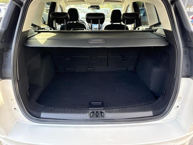 Ford Kuga image 7