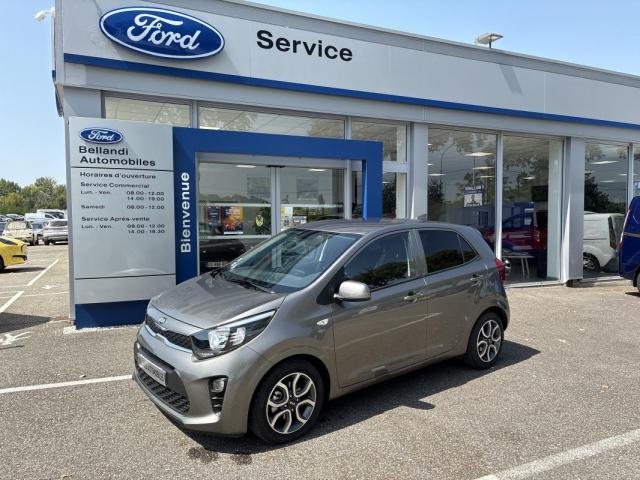 Kia