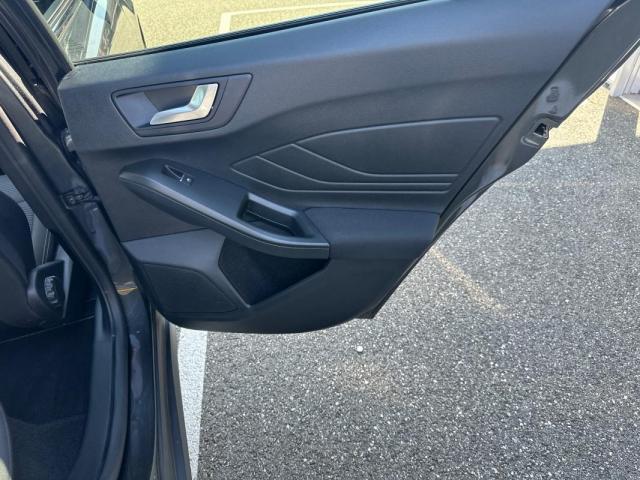 Ford Focus image 4