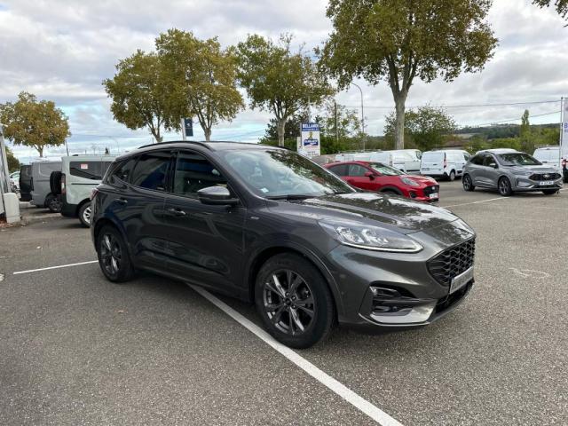 Ford Kuga image 8