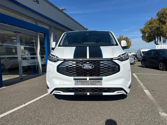 Ford Transit Custom Fourgon image 2