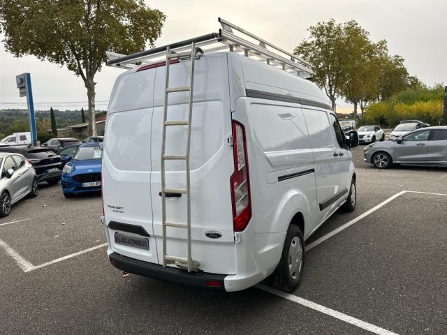 Ford Transit Custom image 3