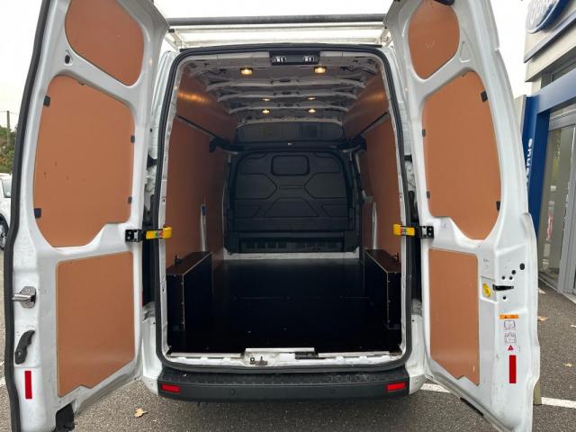 Ford Transit Custom image 9