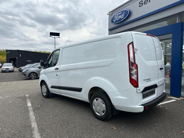 Ford Transit Custom image 9