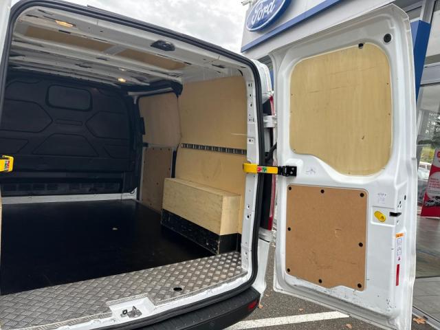 Ford Transit Custom image 4