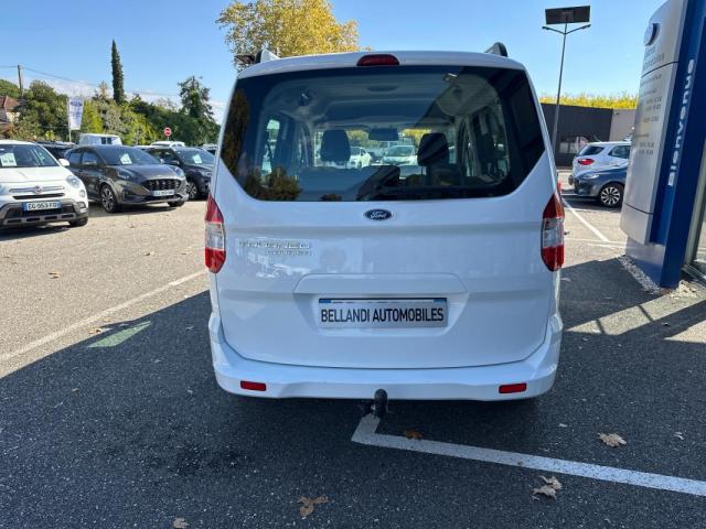 Ford Tourneo image 7