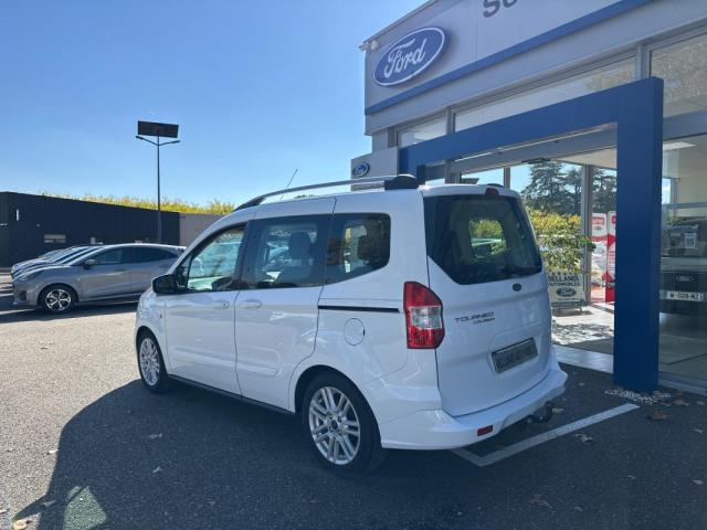 Ford Tourneo image 3