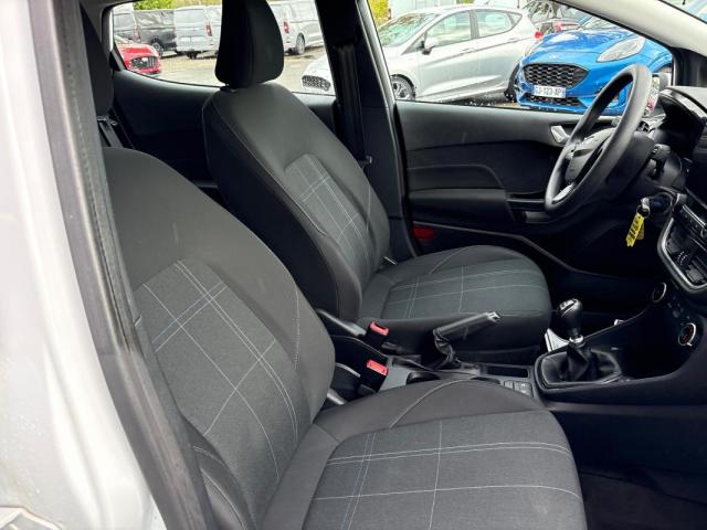 Ford Fiesta image 3