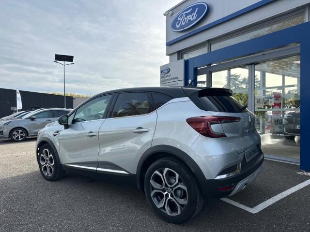 Renault Captur image 2