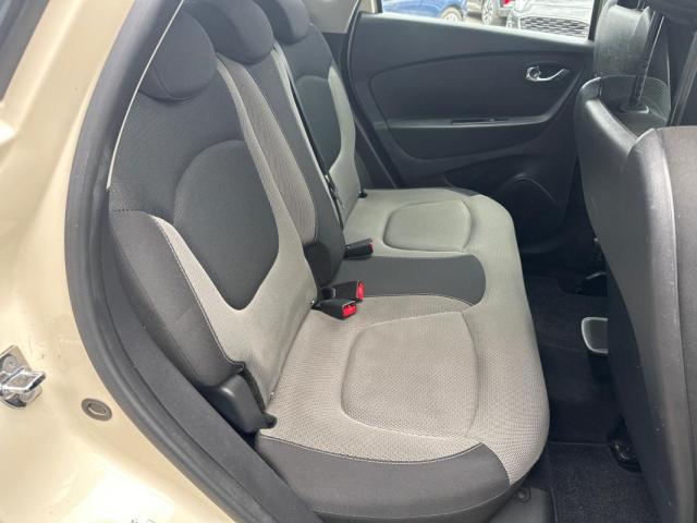 Renault Captur image 3