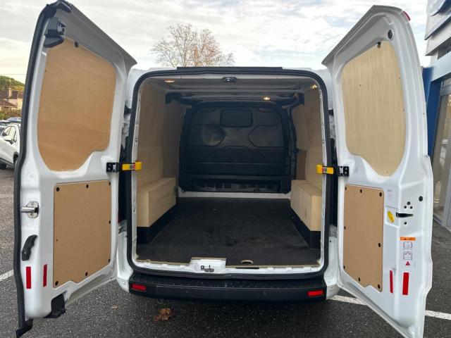 Ford Transit Custom image 5