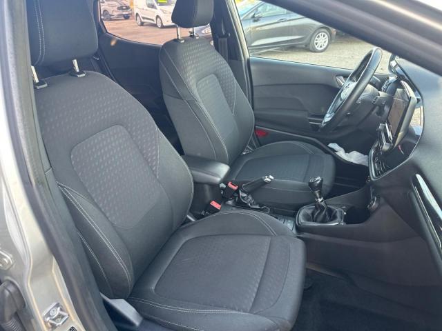 Ford Fiesta image 3
