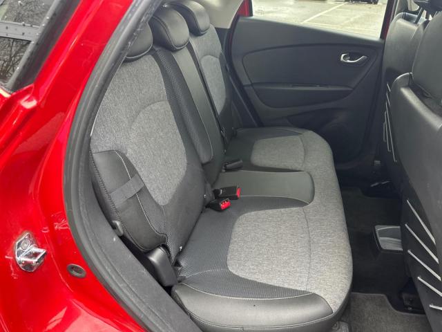 Renault Captur image 6