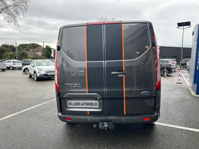 Ford Transit Custom image 4
