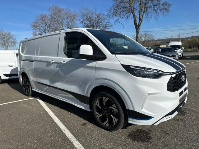 Ford Transit Custom image 6