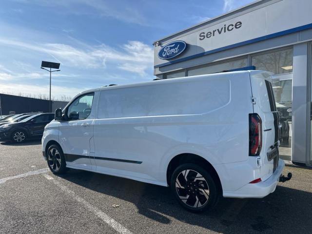 Ford Transit Custom image 4