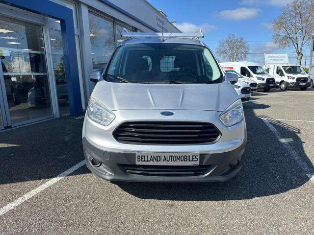 Ford Transit Courier image 1
