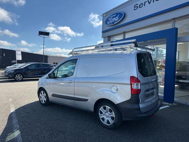 Ford Transit Courier image 2
