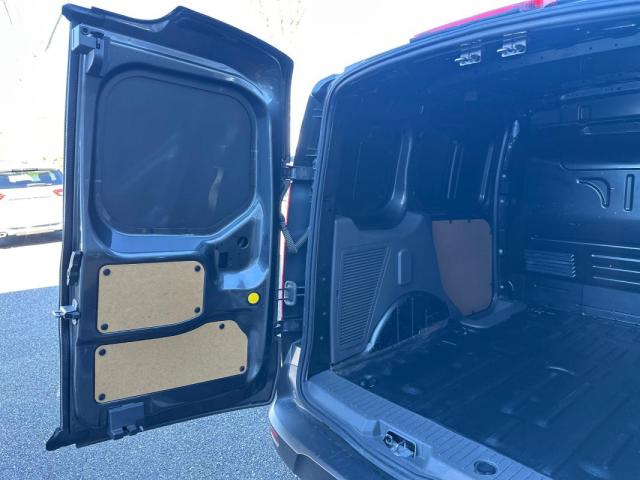 Ford Transit Connect image 8