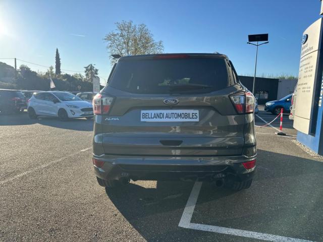 Ford Kuga image 4