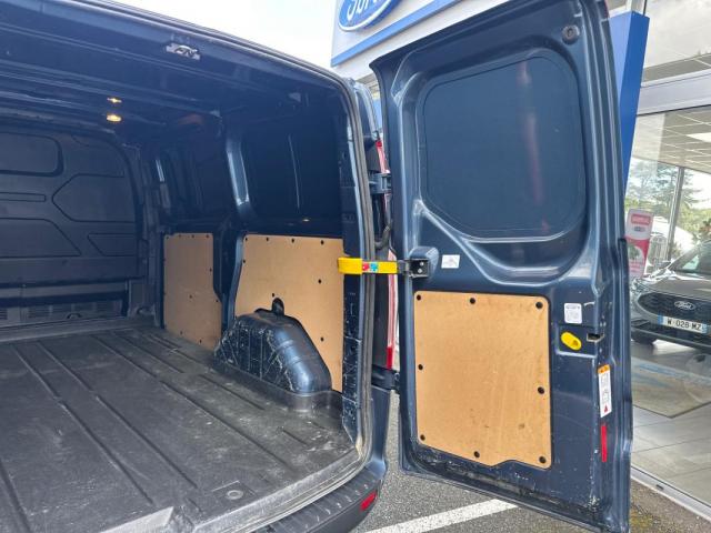 Ford Transit Custom image 7