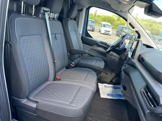 Ford Transit Custom image 6