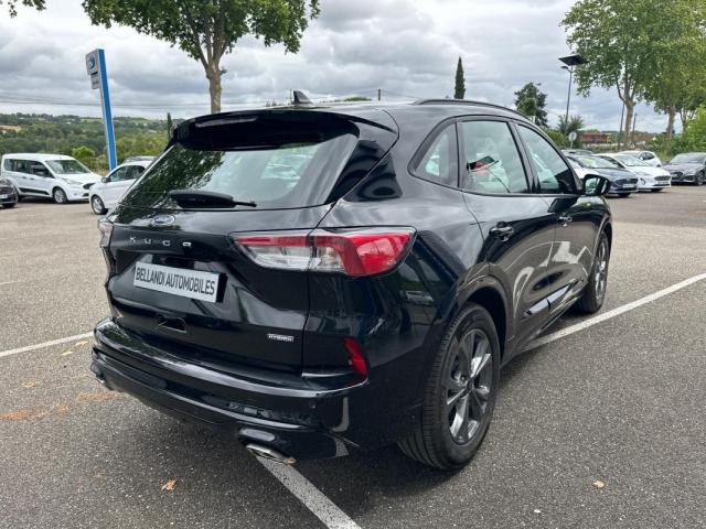 Ford Kuga image 2