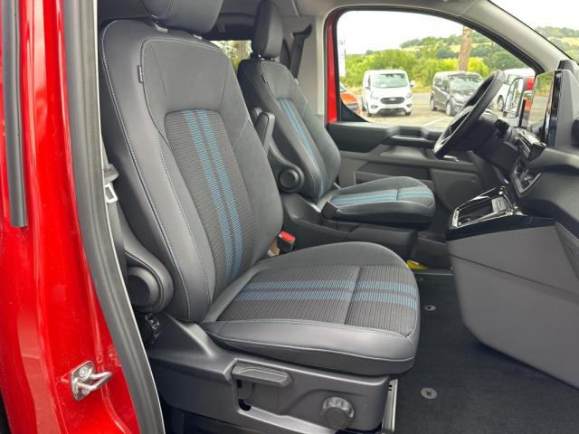 Ford Transit Custom image 5