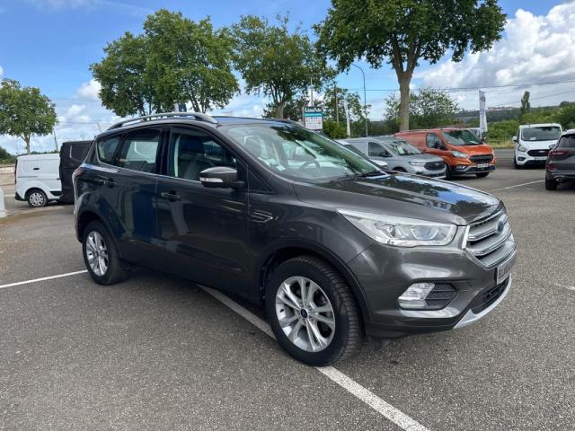 Ford Kuga image 3