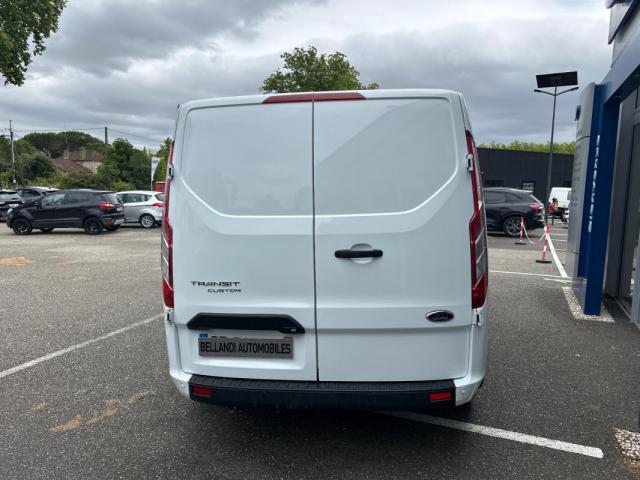 Ford Transit Custom image 8