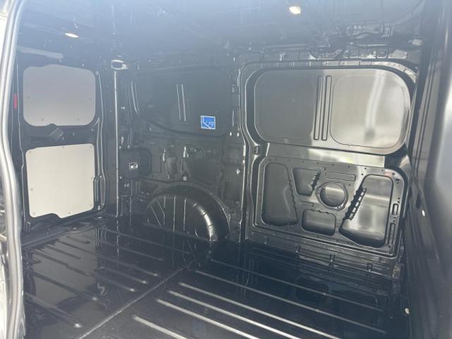 Ford Transit Custom image 5