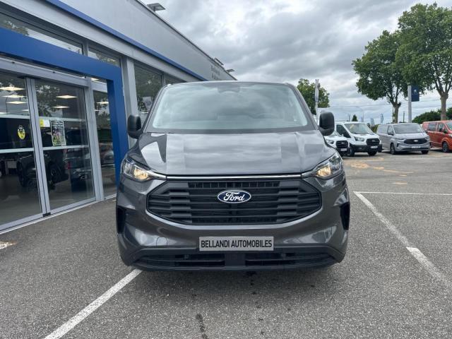 Ford Transit Custom image 9