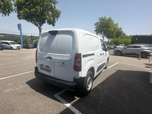 Peugeot Partner image 2