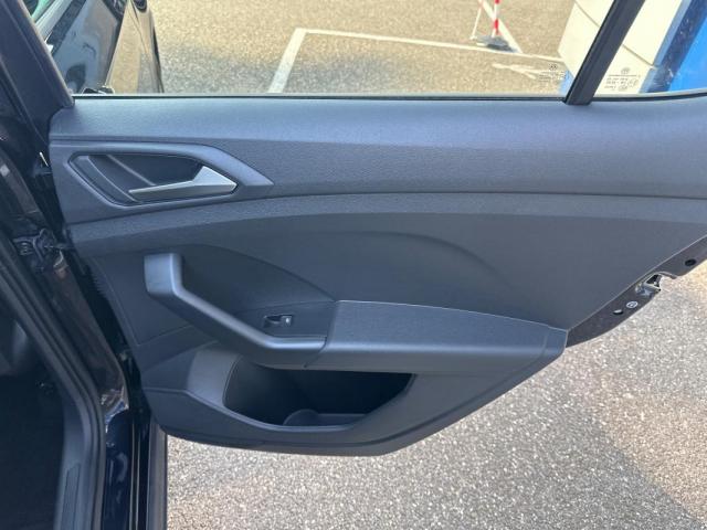 Volkswagen T-Cross image 9