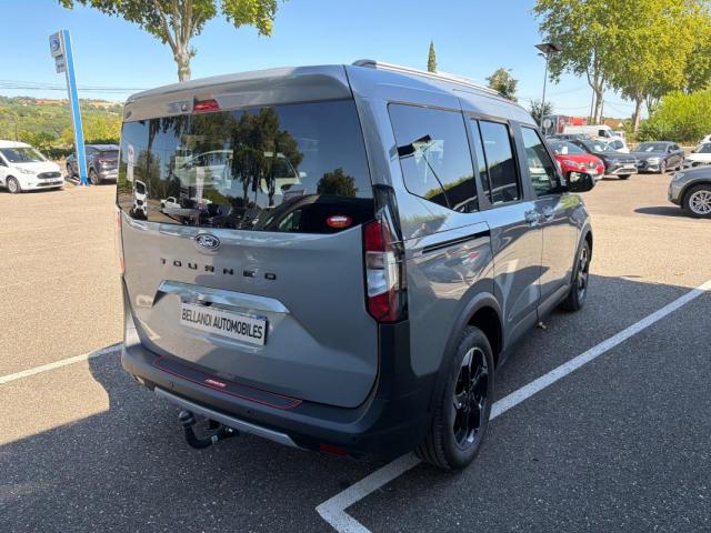 Ford Tourneo image 9