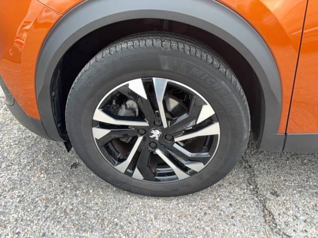 Peugeot 2008 image 1
