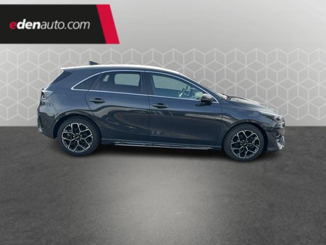 Kia Cee'D image 1