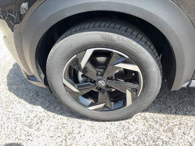 Nissan Juke image 2