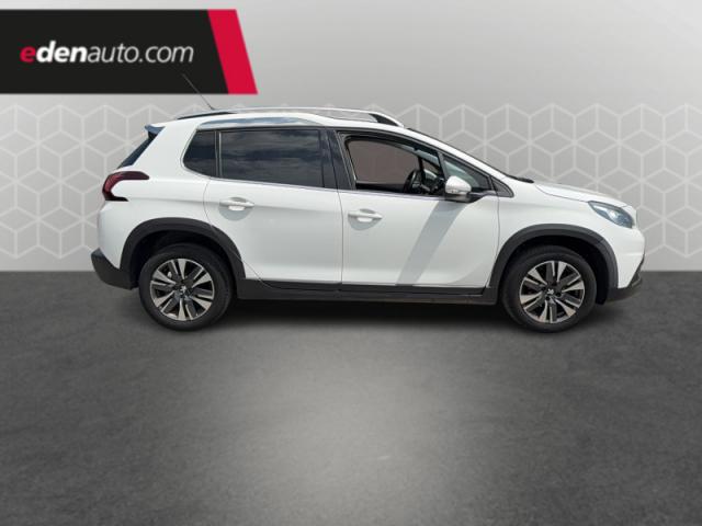 Peugeot 2008 image 8