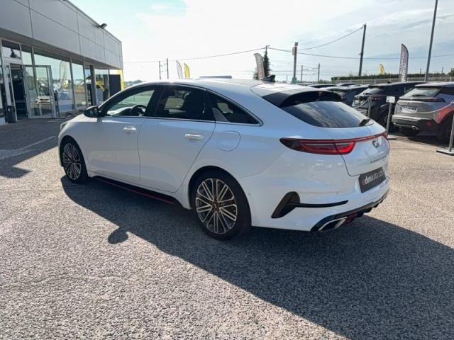 Kia Pro_cee'D image 7