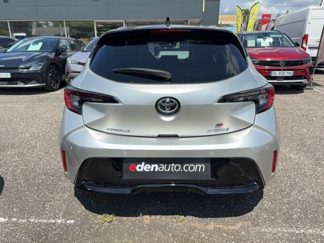 Toyota Corolla image 9